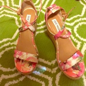 Steve Madden colorful wedges!